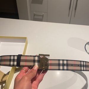 COPY - Burberry unisex belt size 36